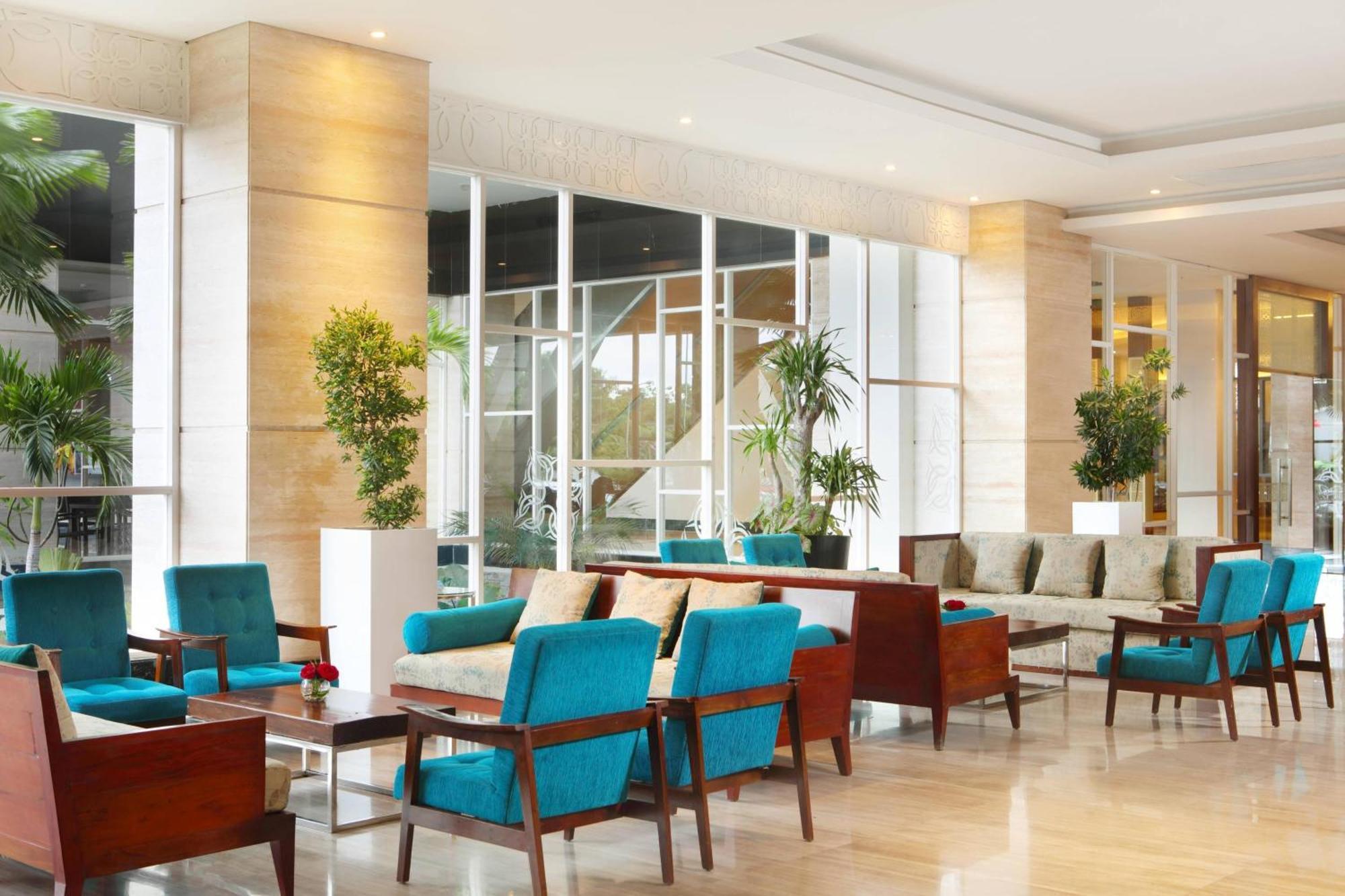 Four Points By Sheraton Makassar Esterno foto